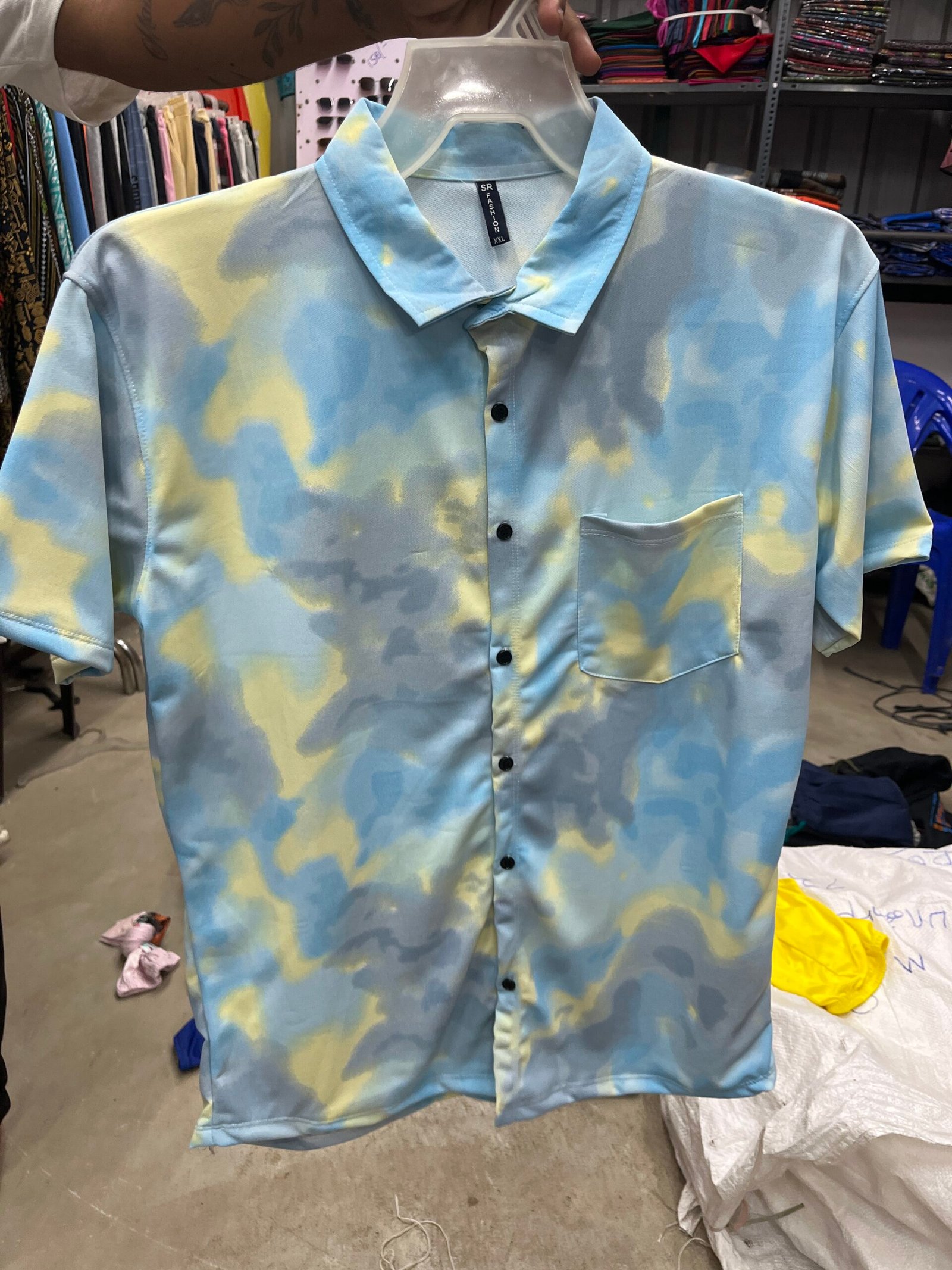 Mans t shirt - Image 2